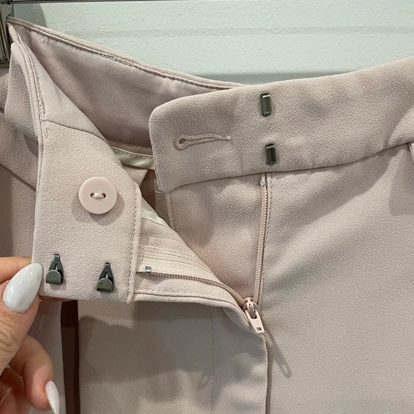 Express Shortie High Rise Blush Pink Shorts - Picture 4 of 8